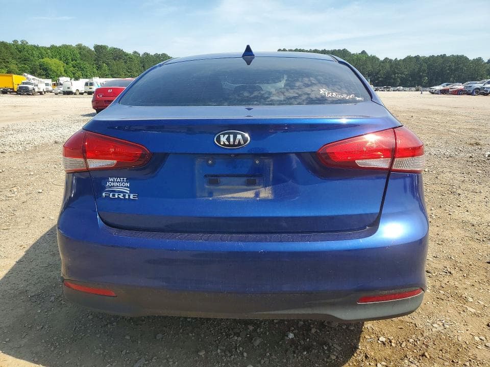 2018 KIA FORTE LX 6
