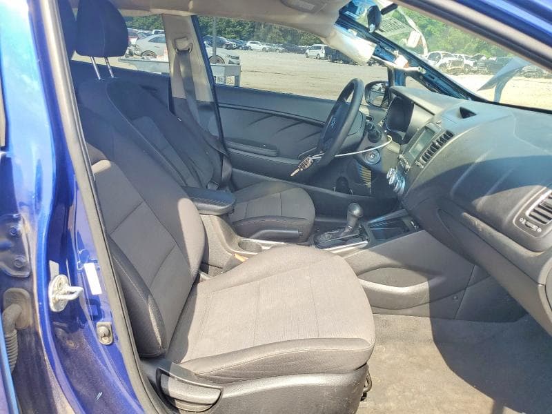 2018 KIA FORTE LX 7