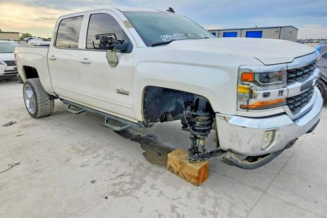 2017 CHEVROLET SILVERADO C1500 LT 4