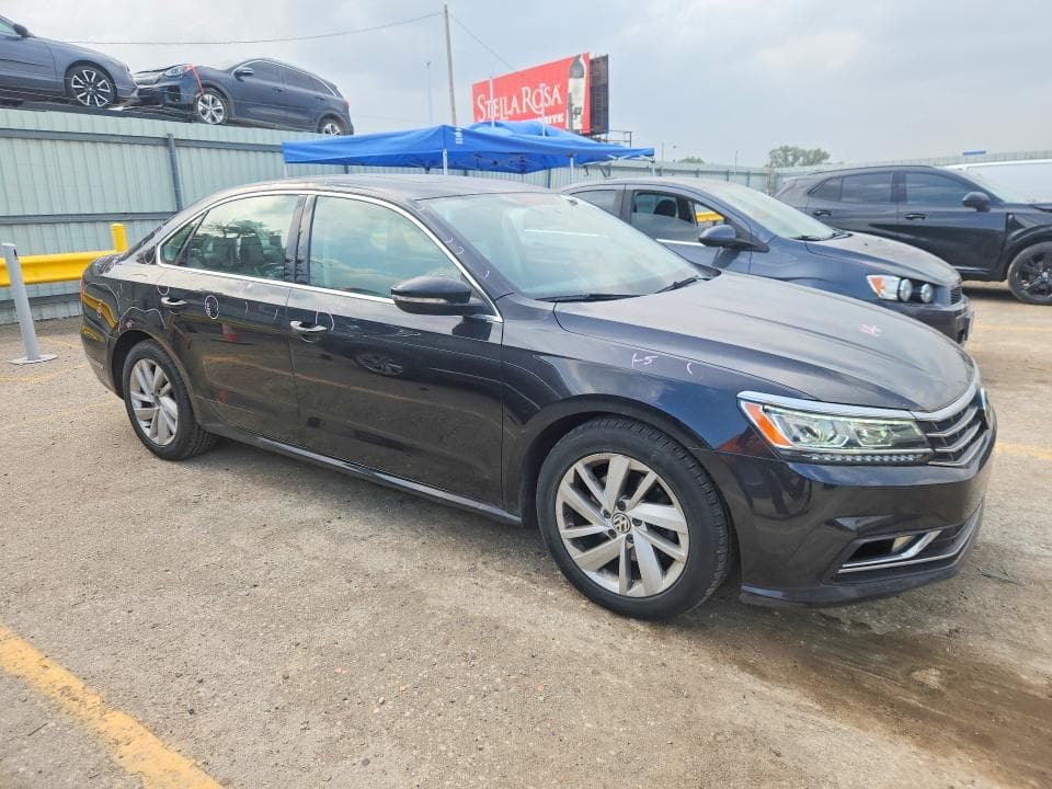 2018 VOLKSWAGEN PASSAT SE SE 4