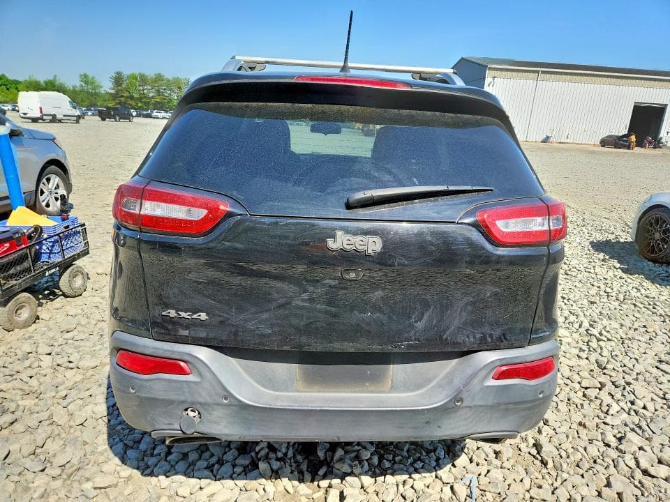 2017 JEEP CHEROKEE 6