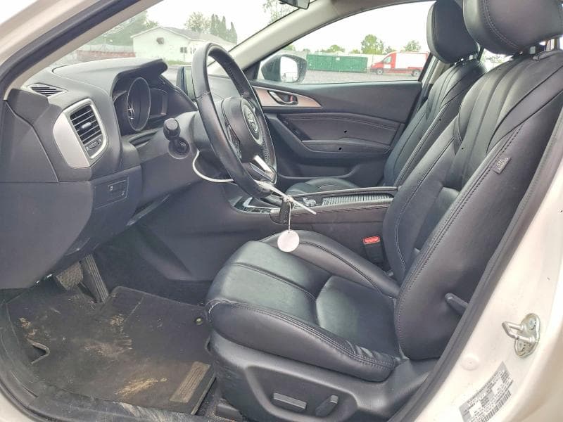 2018 MAZDA 3 TOURING 7