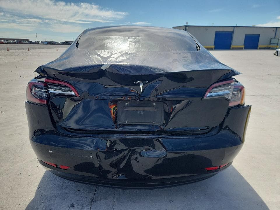 2022 TESLA MODEL 3 6