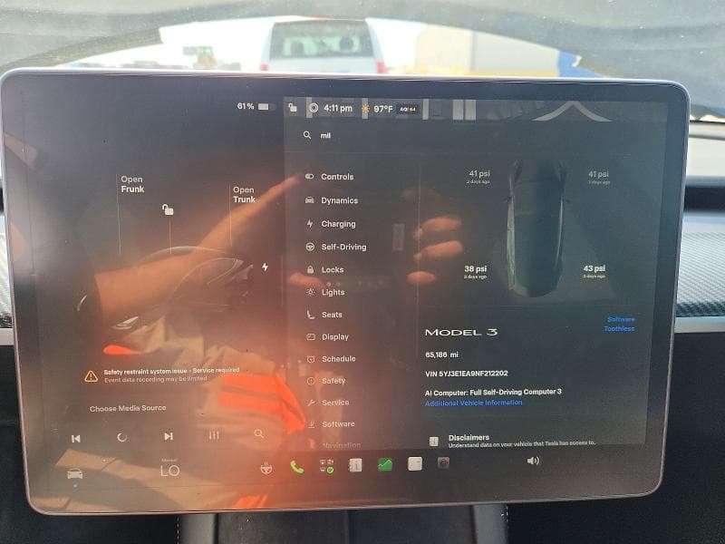 2022 TESLA MODEL 3 9