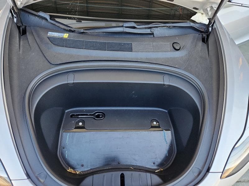 2018 TESLA MODEL 3 11