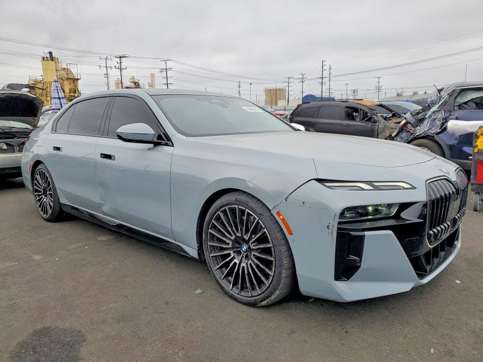 2025 BMW 740 I 4