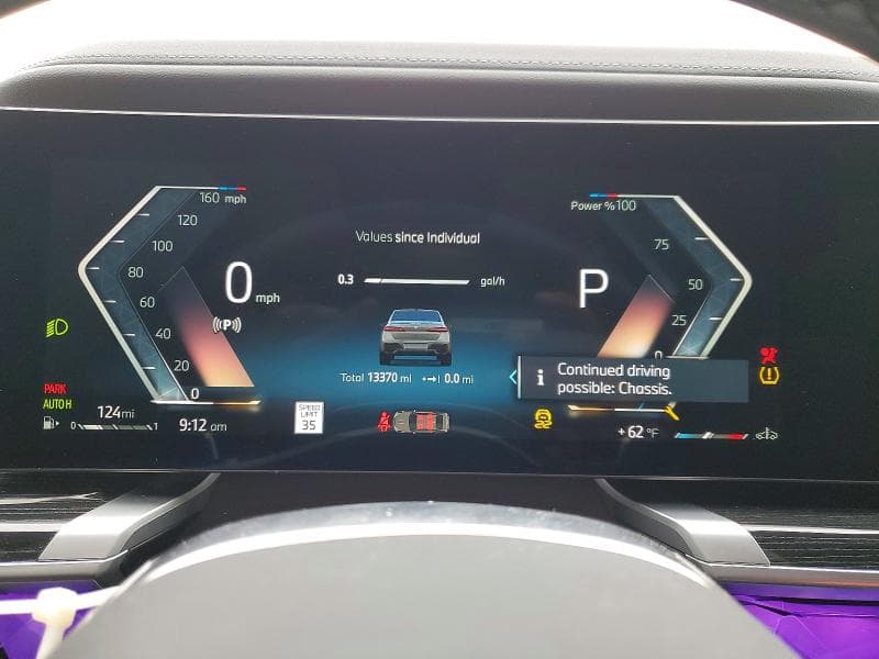 2025 BMW 740 I 9
