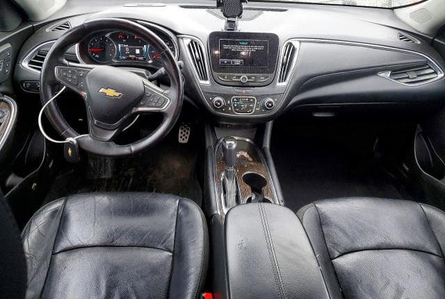 2017 CHEVROLET MALIBU PREMIER 8
