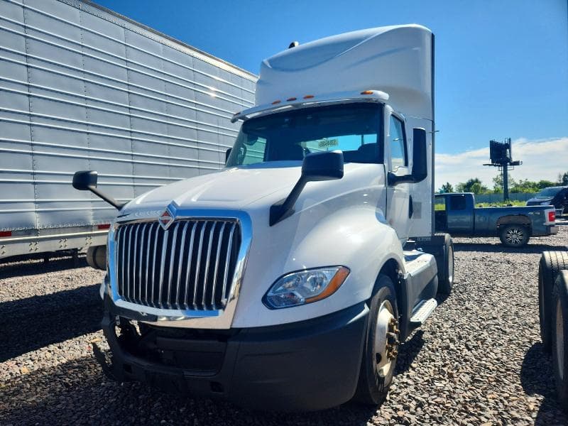 2019 INTERNATIONAL LT625 2