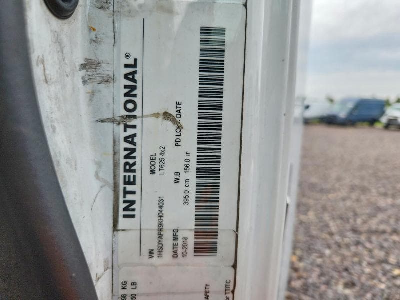 2019 INTERNATIONAL LT625 10