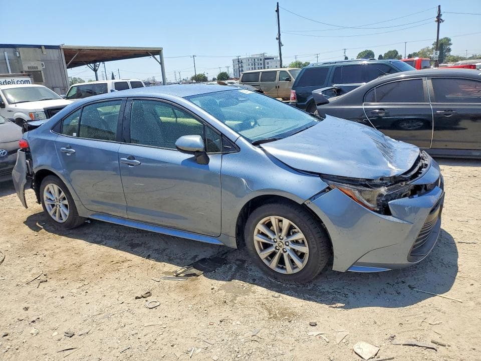2026 TOYOTA COROLLA LE 4