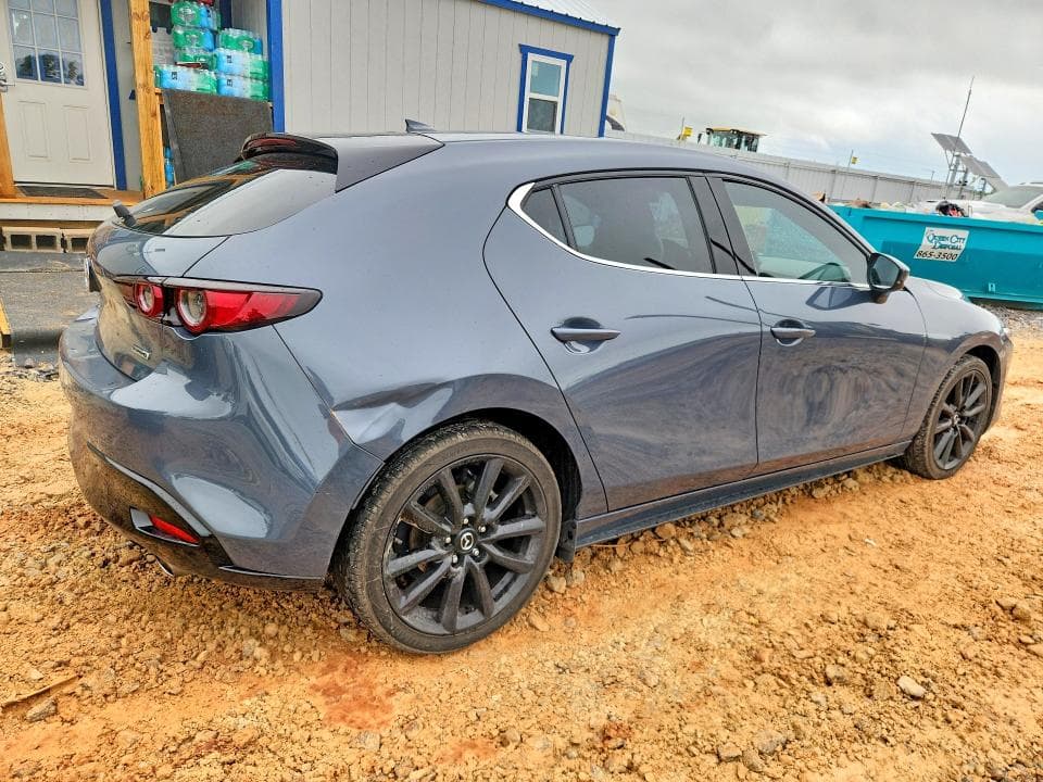 2021 MAZDA 3 PREMIUM 3