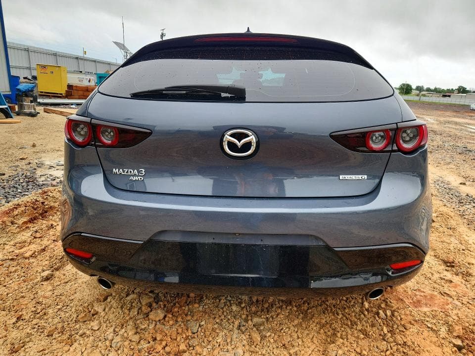 2021 MAZDA 3 PREMIUM 6