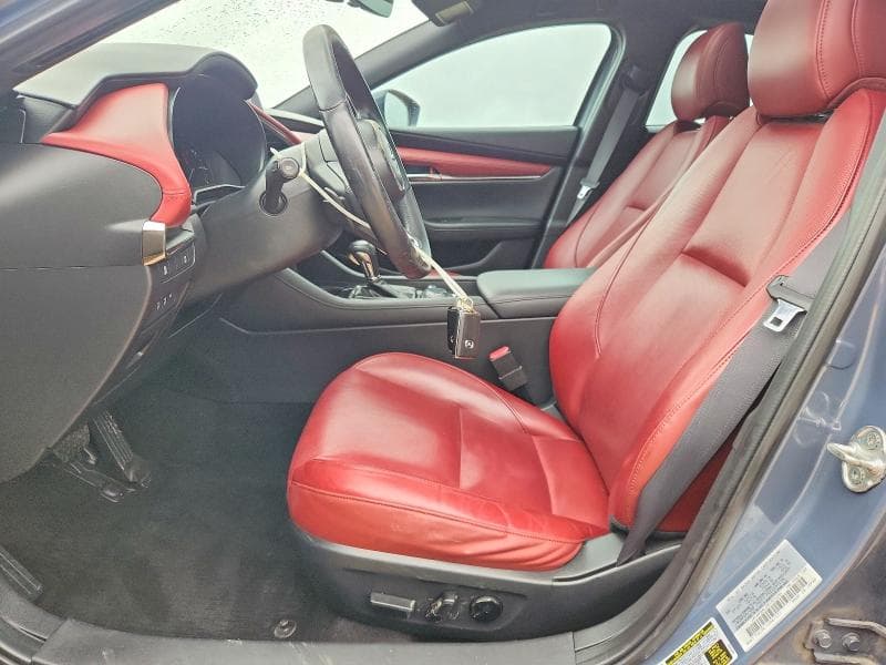 2021 MAZDA 3 PREMIUM 7