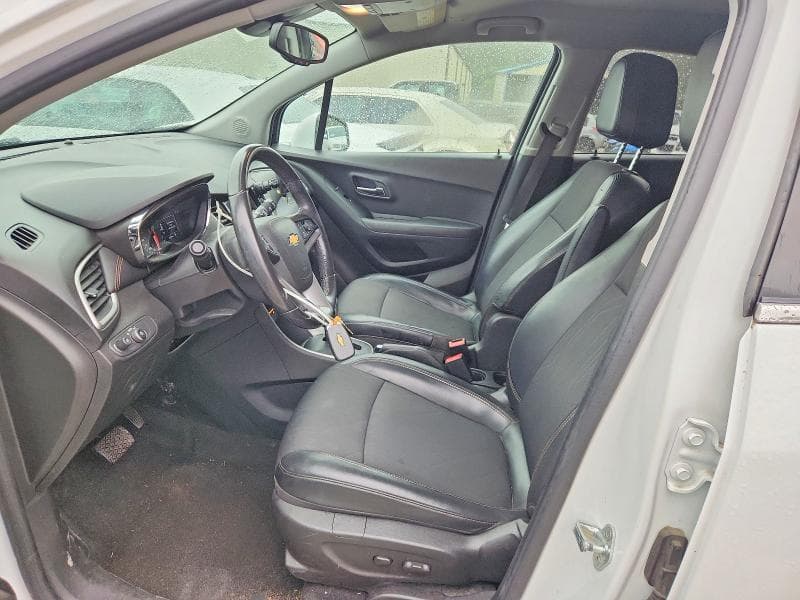 2019 CHEVROLET TRAX 1LT 7