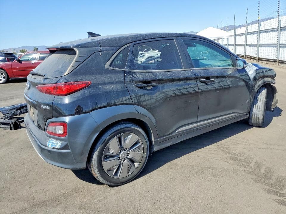 2021 HYUNDAI KONA ULTIMATE 3