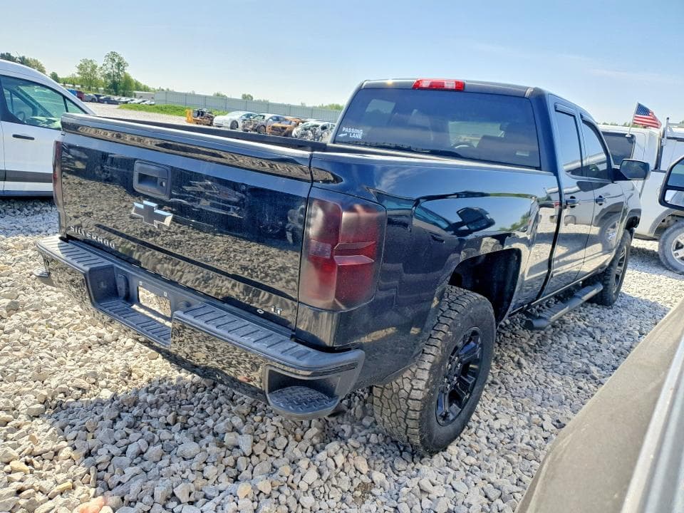 2017 CHEVROLET SILVERADO K1500 LT 3