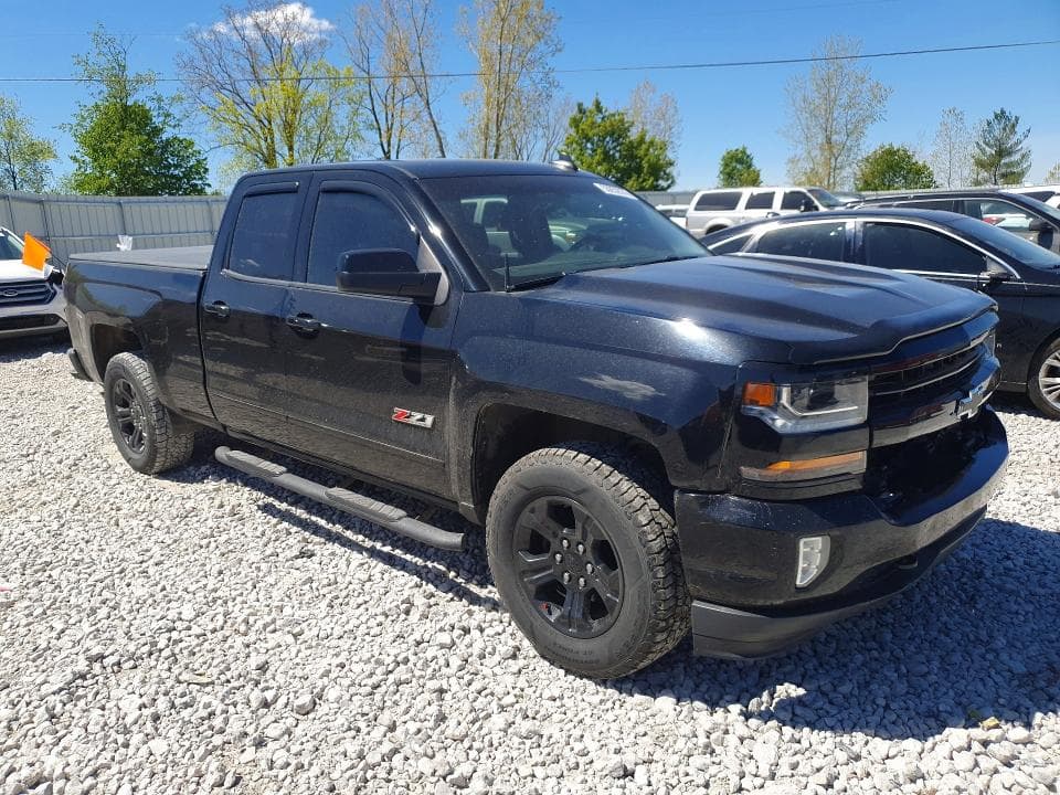 2017 CHEVROLET SILVERADO K1500 LT 4