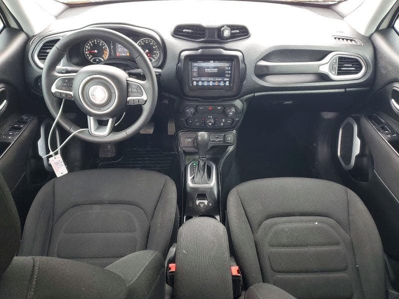 2018 JEEP RENEGADE LATITUDE 8