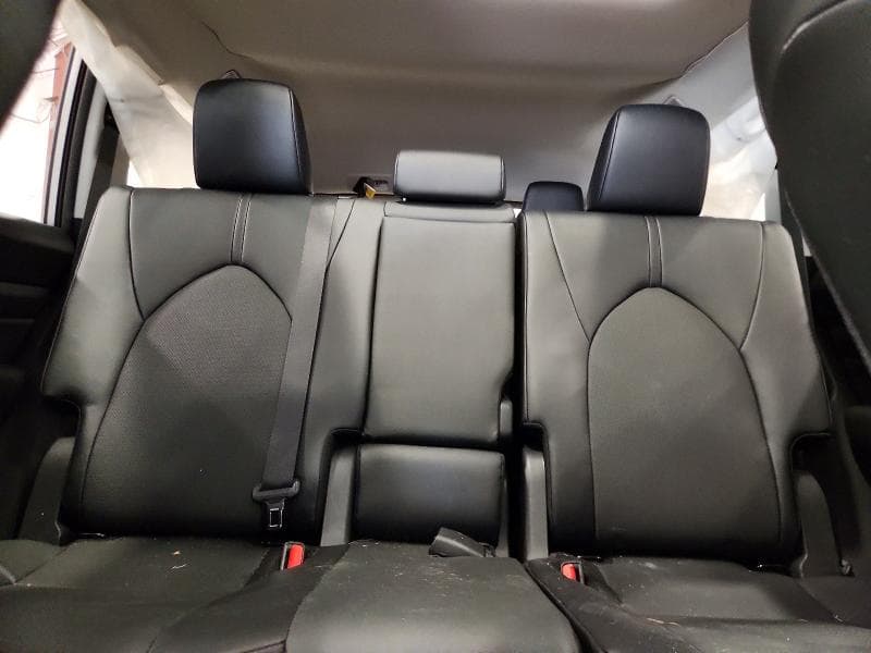 2026 TOYOTA GRAND HIGHLANDER XLE 10
