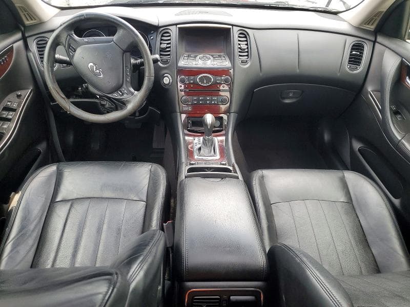 2017 INFINITI QX50 BASE 8