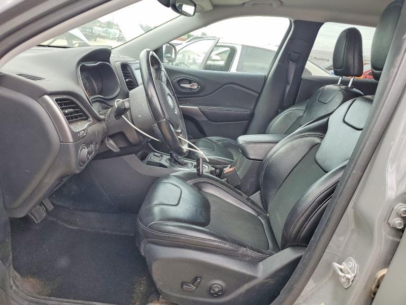 2019 JEEP CHEROKEE LATITUDE PLUS 7