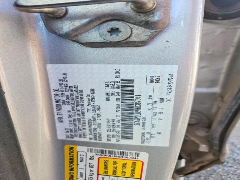 2017 FORD FUSION SE HYBRID 13