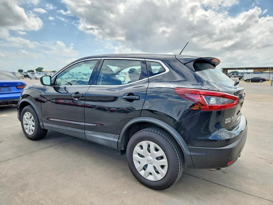 2020 NISSAN ROGUE SPORT S 2