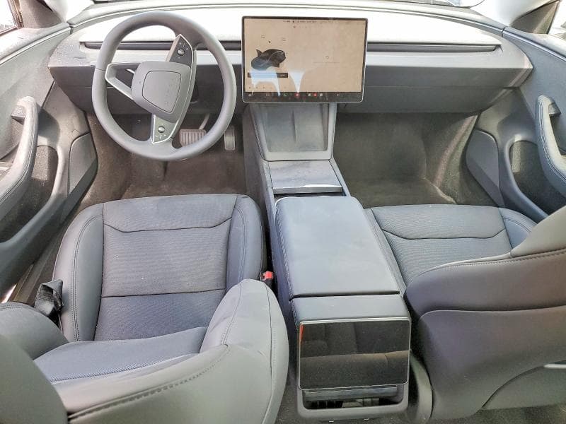 2026 TESLA MODEL 3 8