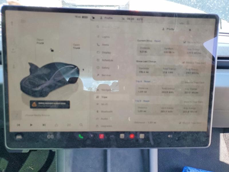 2026 TESLA MODEL 3 9