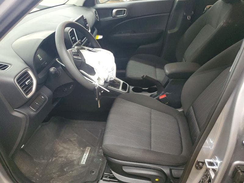 2026 HYUNDAI VENUE SE 7