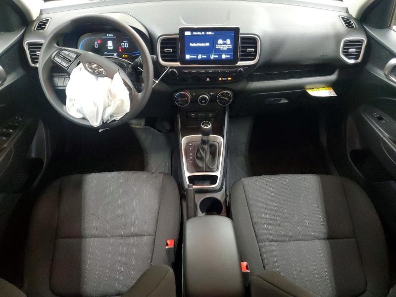 2026 HYUNDAI VENUE SE 8