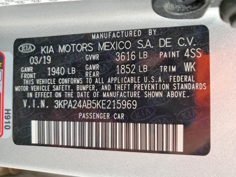 2019 KIA RIO S 12