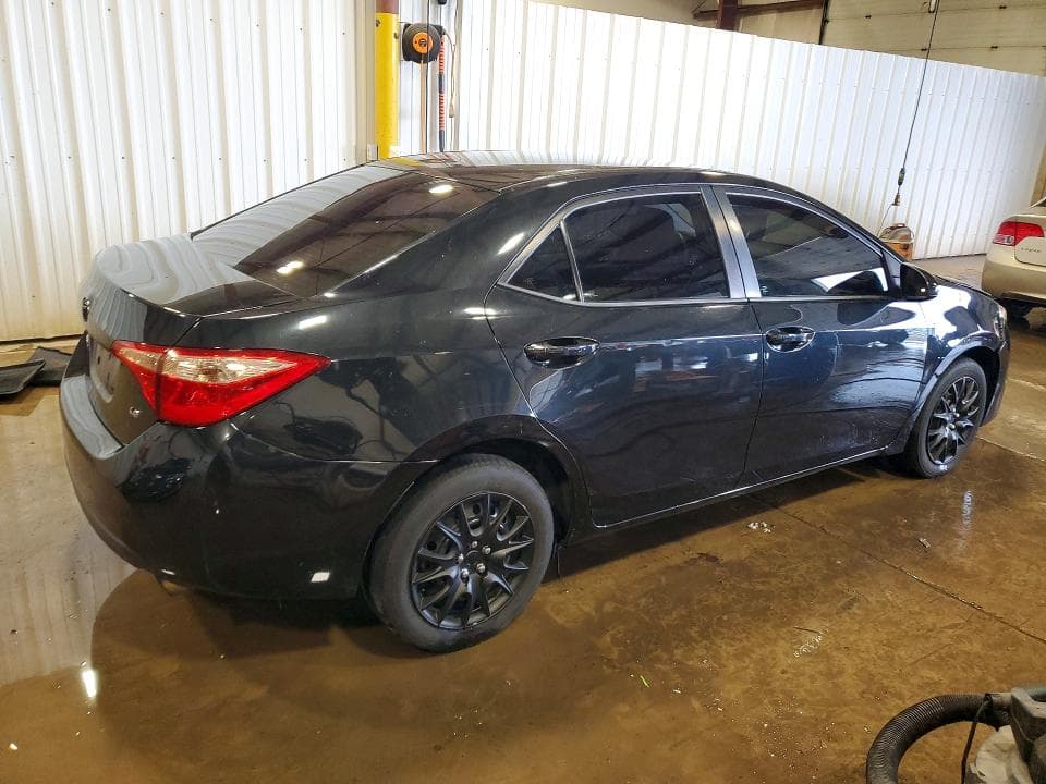 2017 TOYOTA COROLLA LE 3