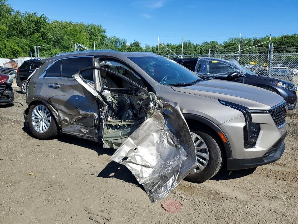 2024 CADILLAC XT4 LUXURY 4