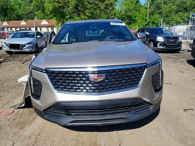2024 CADILLAC XT4 LUXURY 5