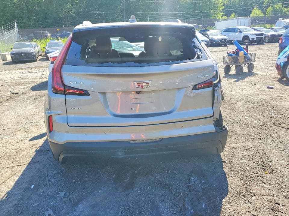 2024 CADILLAC XT4 LUXURY 6