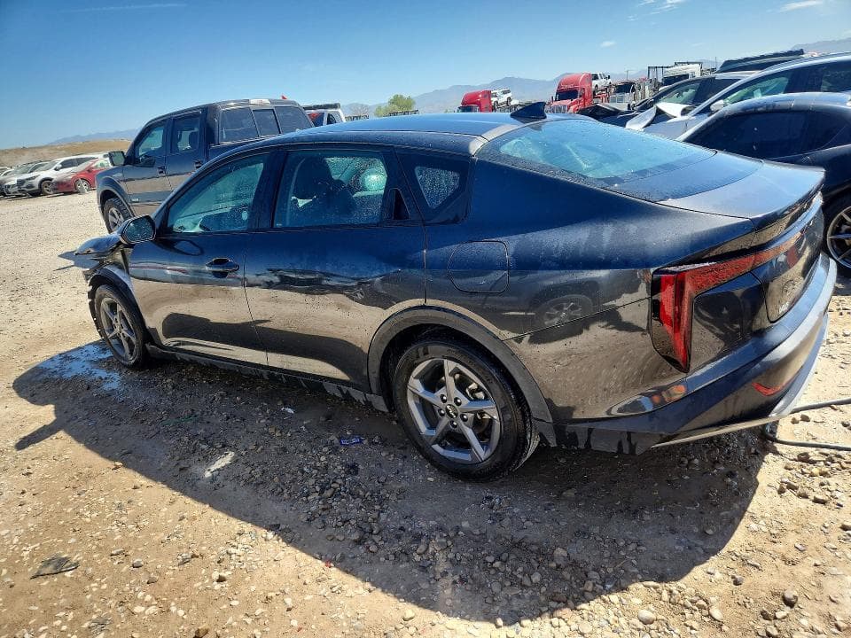 2025 KIA K4 LXS 2