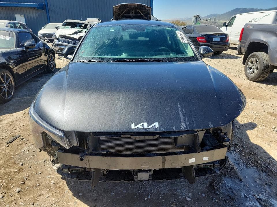 2025 KIA K4 LXS 5