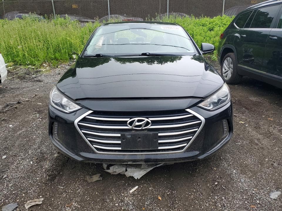 2017 HYUNDAI ELANTRA SE 5