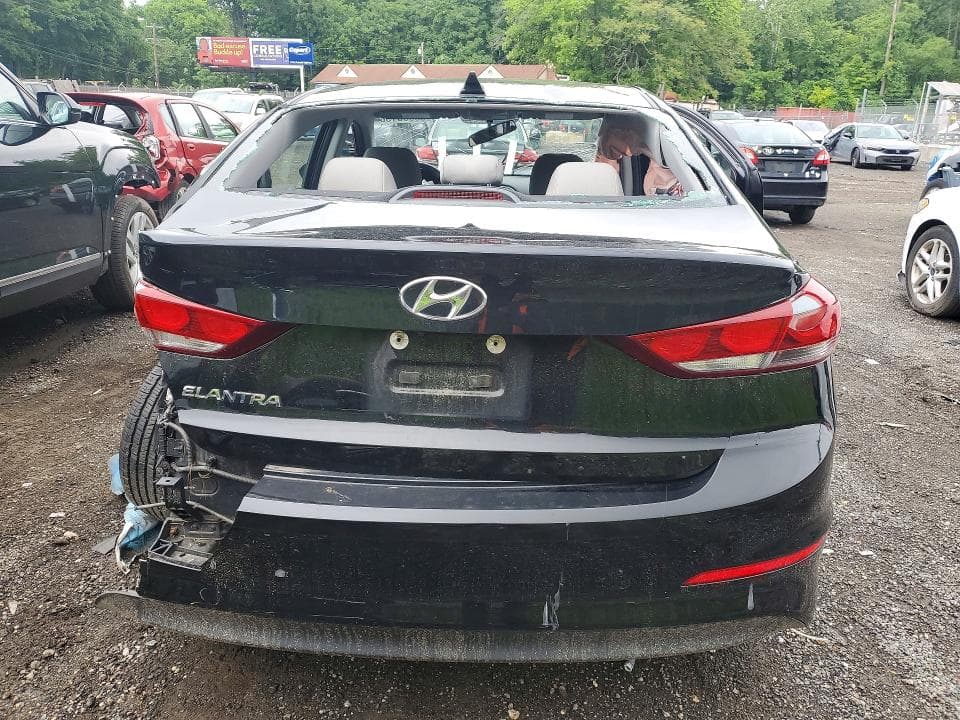 2017 HYUNDAI ELANTRA SE 6