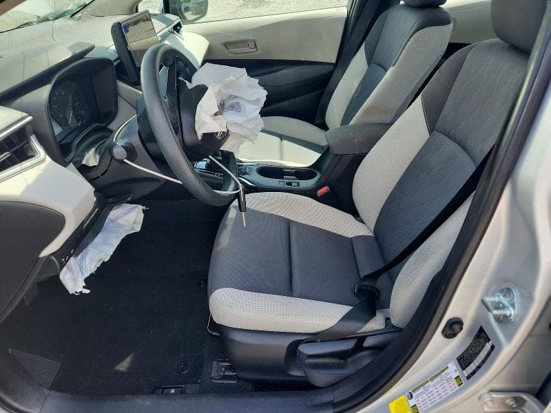 2024 TOYOTA COROLLA LE 7