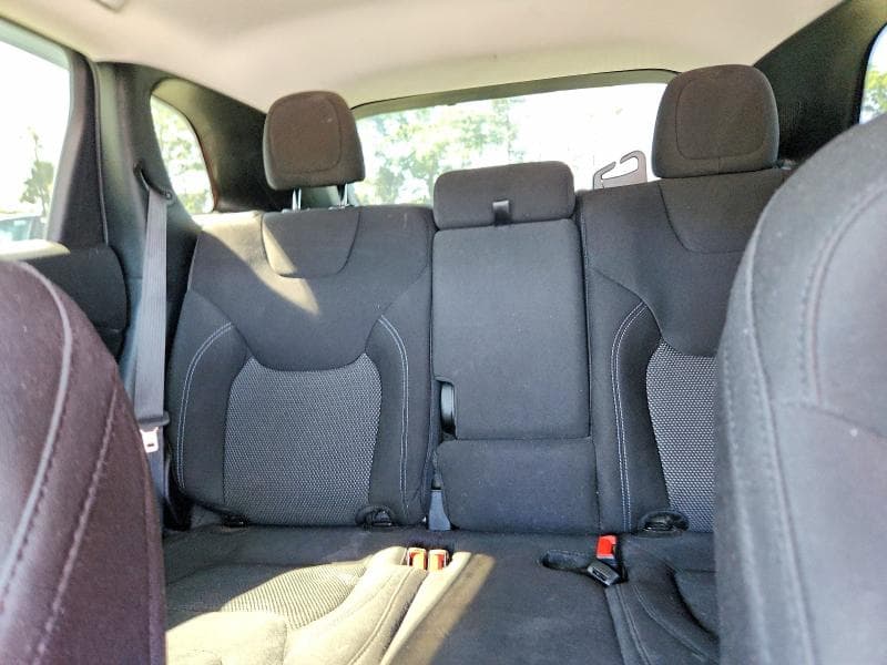 2019 JEEP CHEROKEE LATITUDE 10