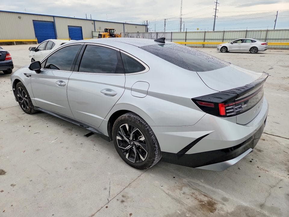 2025 HYUNDAI SONATA SEL 2