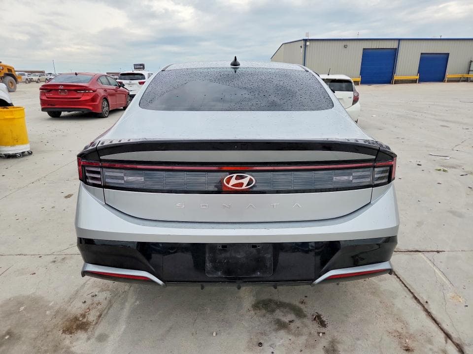 2025 HYUNDAI SONATA SEL 6