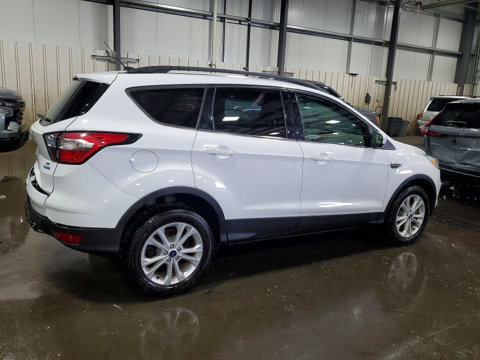 2018 FORD ESCAPE SE 3