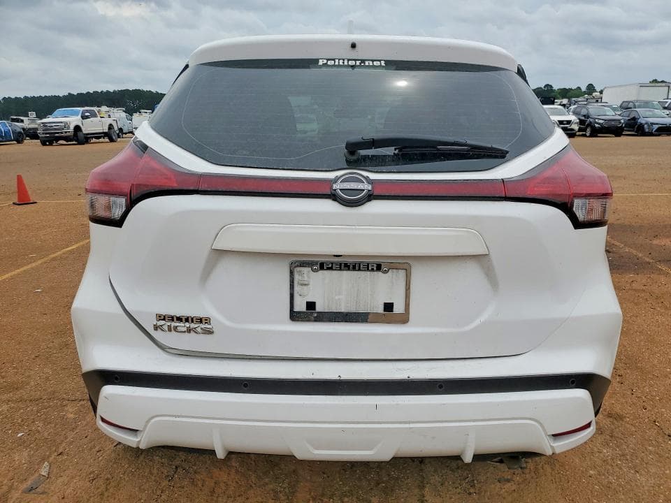 2023 NISSAN KICKS S 6