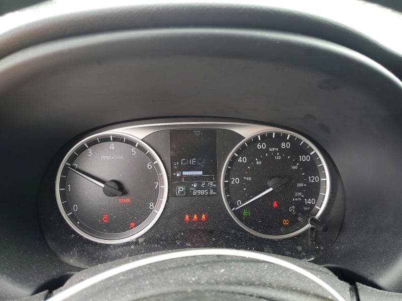 2023 NISSAN KICKS S 9