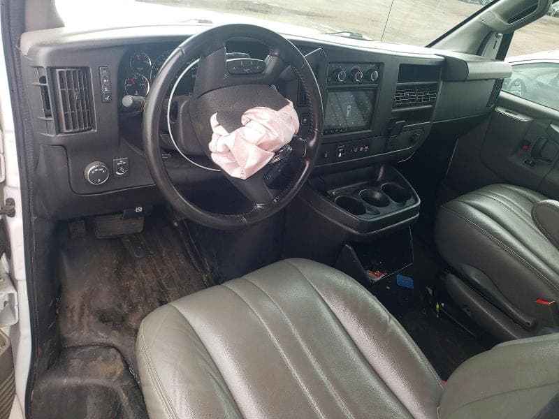 2022 CHEVROLET EXPRESS G2500 8