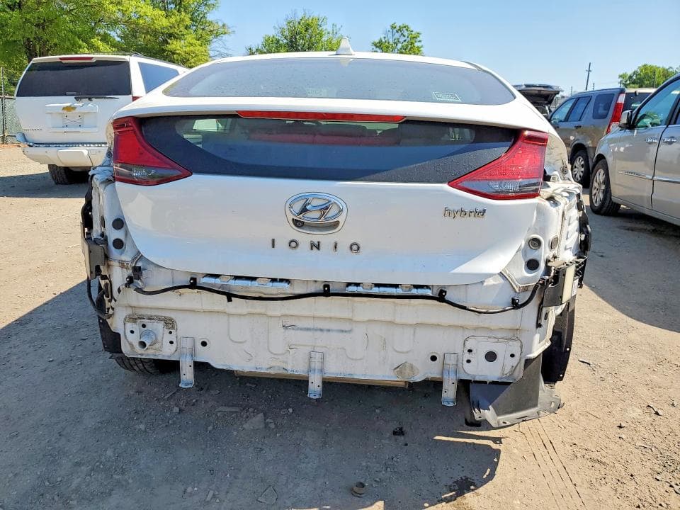 2020 HYUNDAI IONIQ SE 6